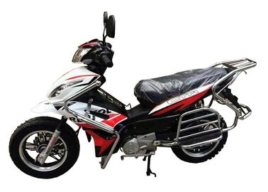 चीन 110 सीसी 125 सीसी क्यूब मोटरसाइकिल, शावक मोटरबाइक स्वचालित क्लच इंजन एल्यूमिनियम व्हील आपूर्तिकर्ता
